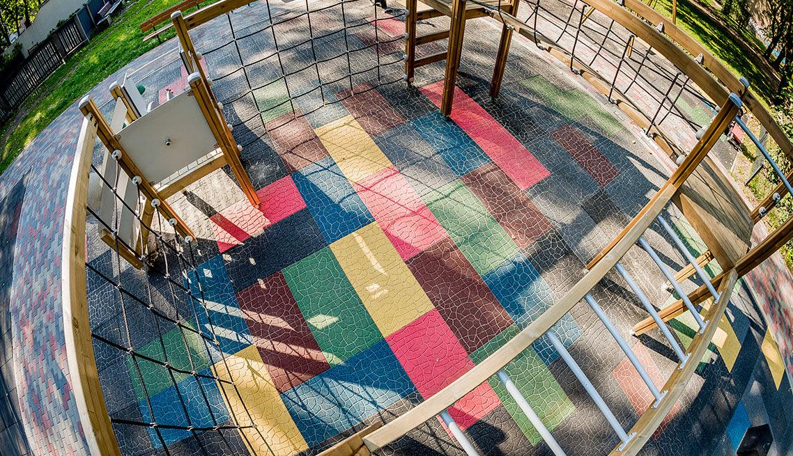 Cracked Earth Rubber Playground Tiles: A Safe and Engaging Play Surface