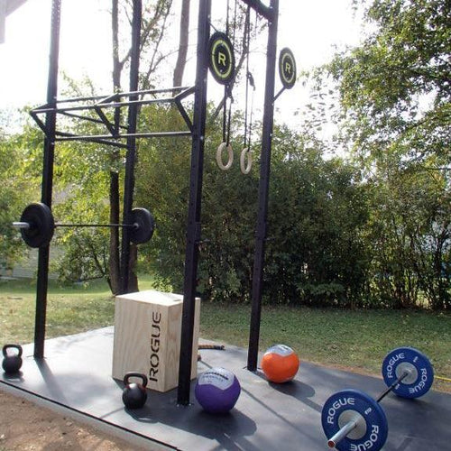 Outdoor CrossFit 