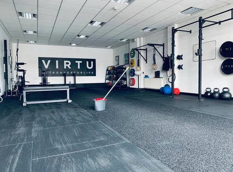 Mopped over rubber gym flooring in a Gym